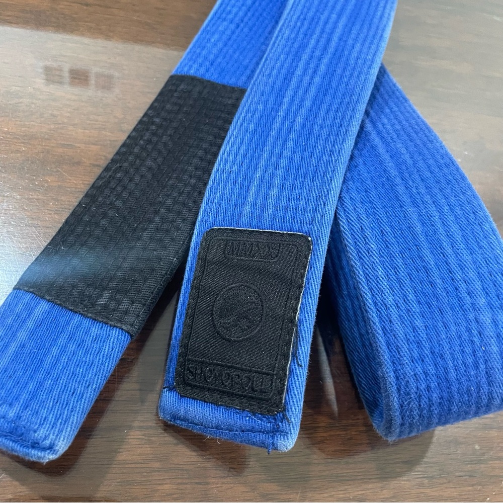 Shoyoroll jiu jitsu blue belt A2